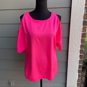 Gianni Bini Cold Shoulder Top (Hot Pink, XS)